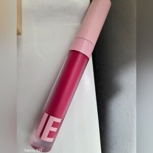 Kylie Jenner High Gloss Lip Gloss